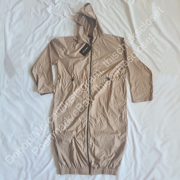 NWT Pretty Little Thing Stone (Beige) Maxi Hooded Windbreaker Jacket, US 6 - Picture 3 of 16